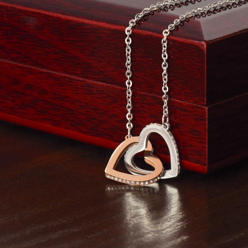 Interlocking Hearts for the ones you want to stay close to!